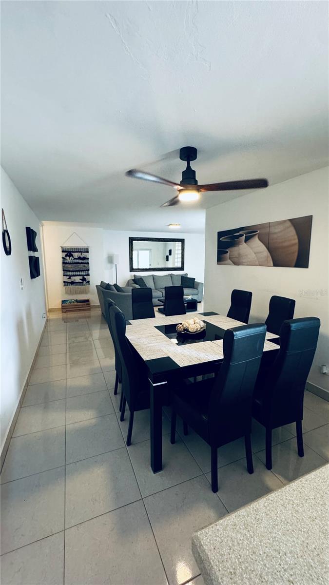 Calle 3 N29 URB. VILLA VENECIA, image size:675x1200