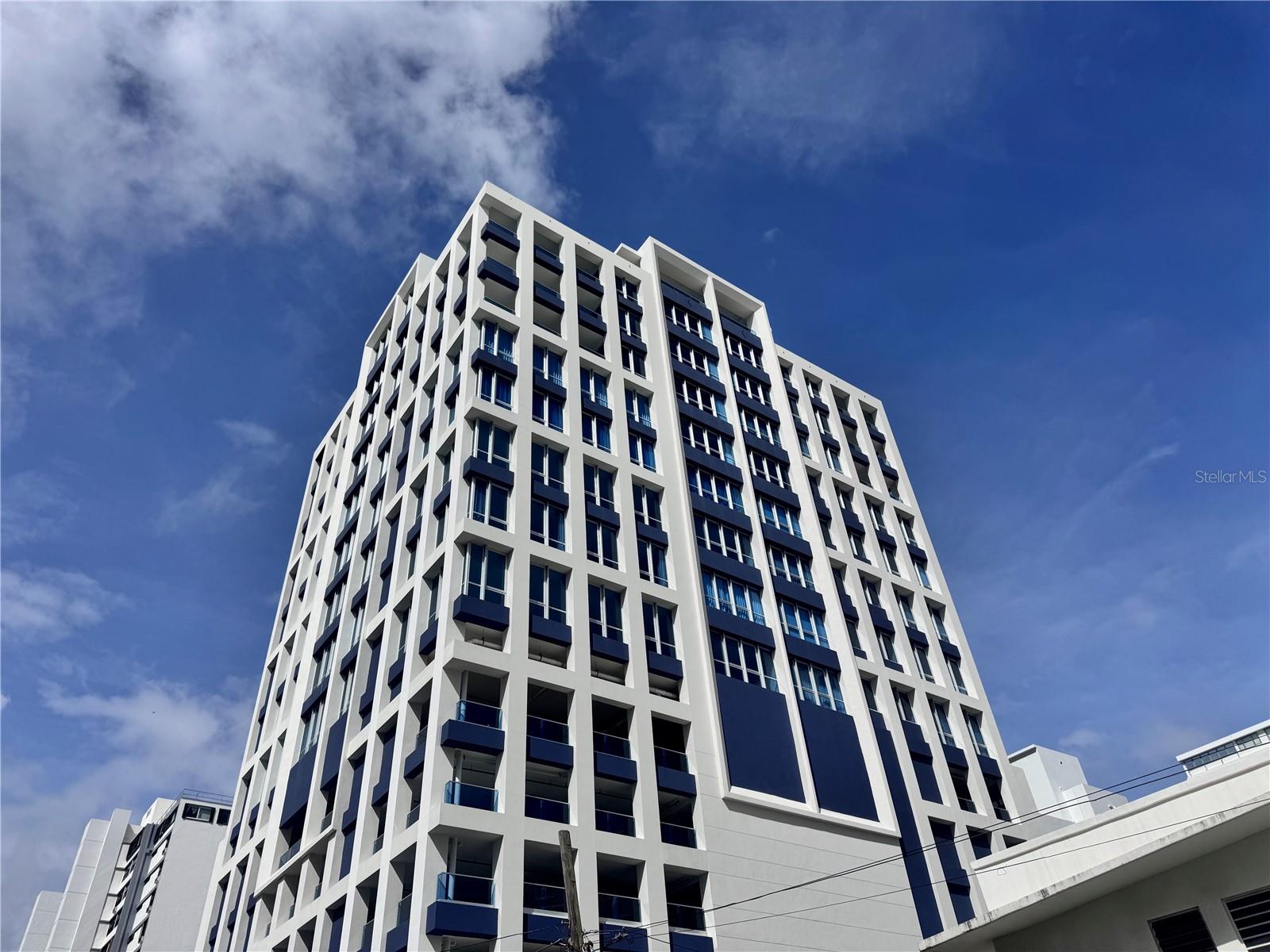 14 Calle Delcasse CONDADO BLU #704