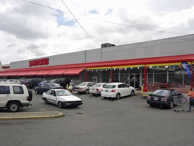 YAUCO SHOPPING CENTER