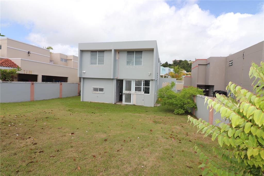 URB. RIVER EDGE HILLS