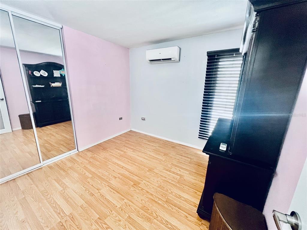 JARDINES DE COUNTRY CLUB