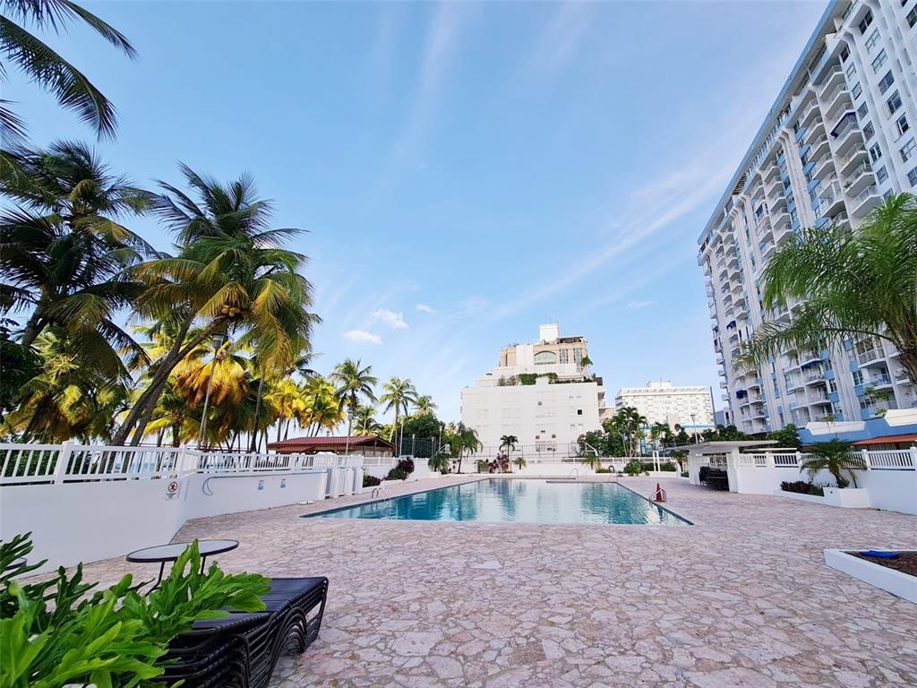 Cond. Marbella del Caribe AVE. ISLA VERDE 601