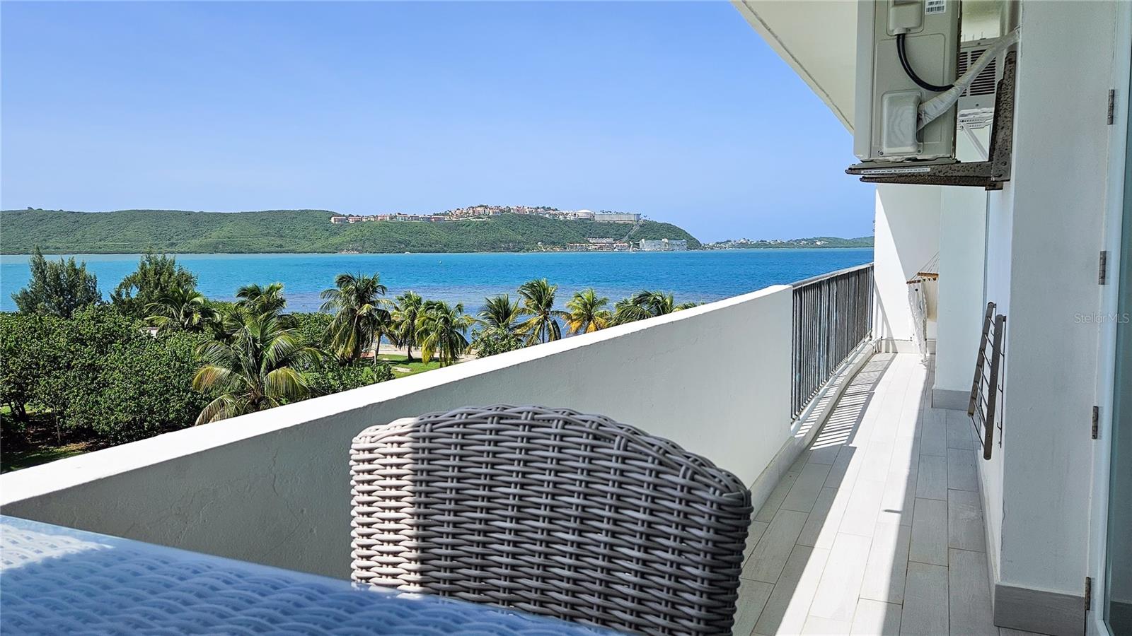 CONDOMINIO ISLETA MARINA