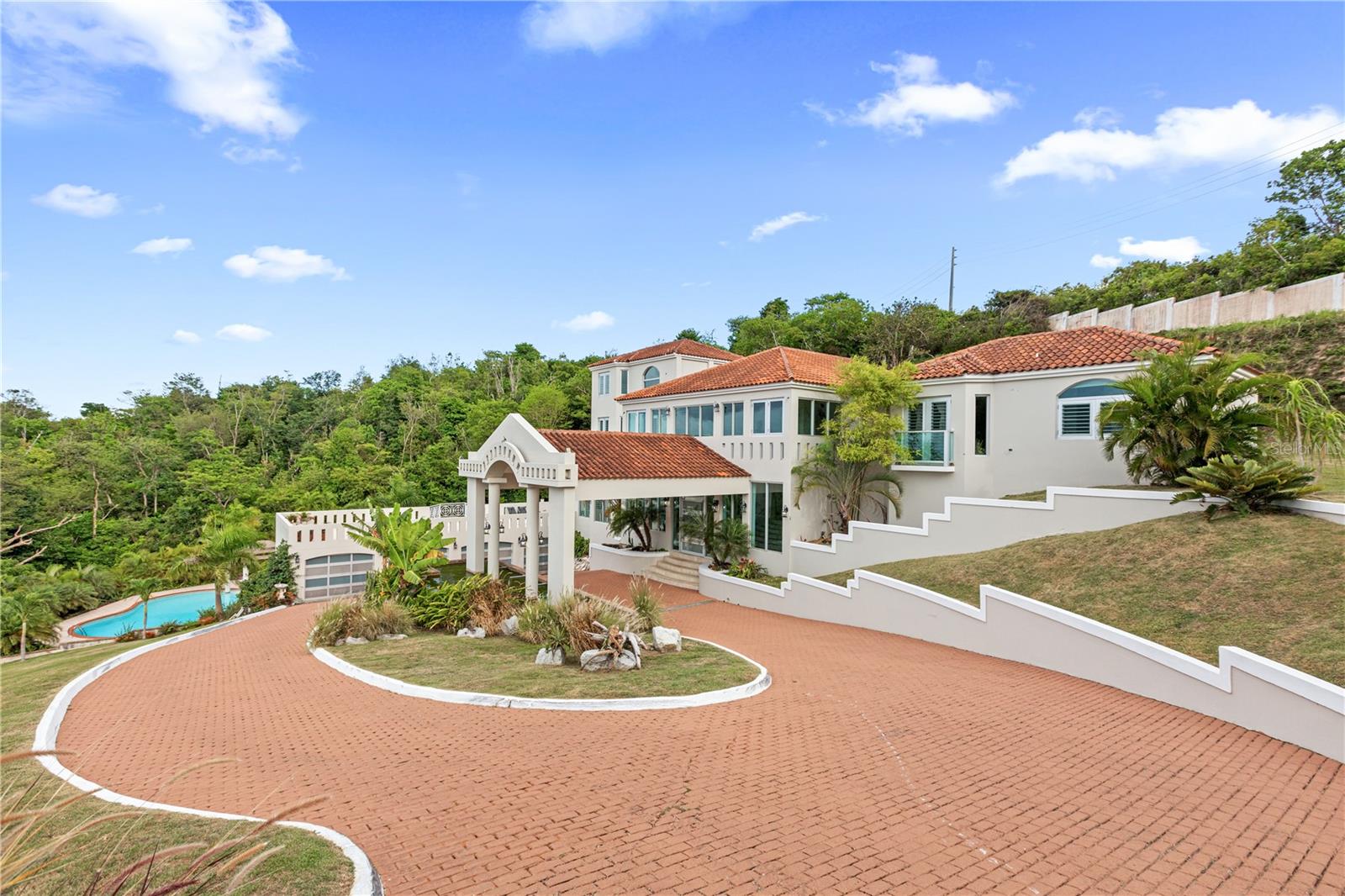 HARBOUR LIGHTS ESTATES