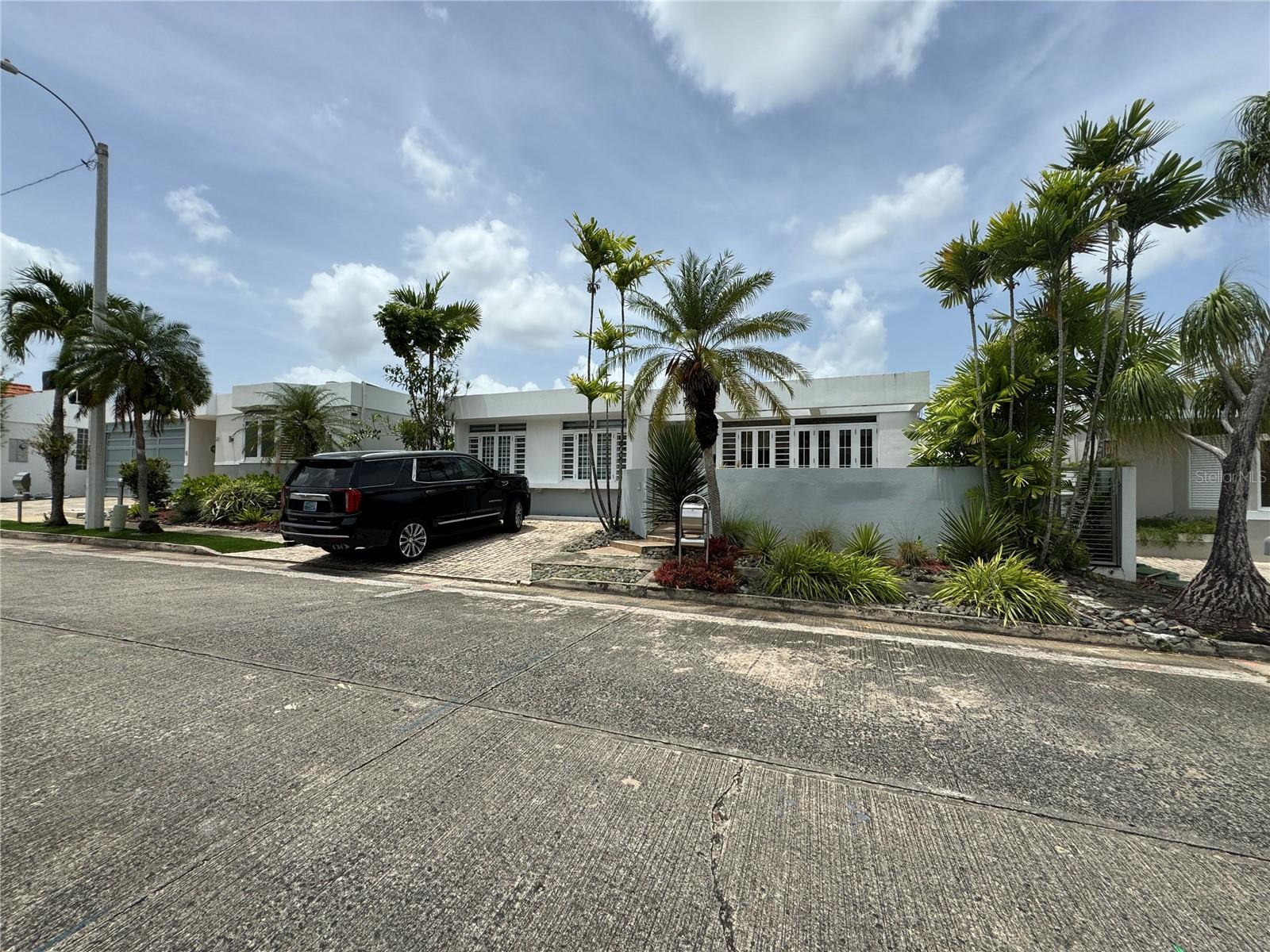 LA VILLA DE TORRIMAR