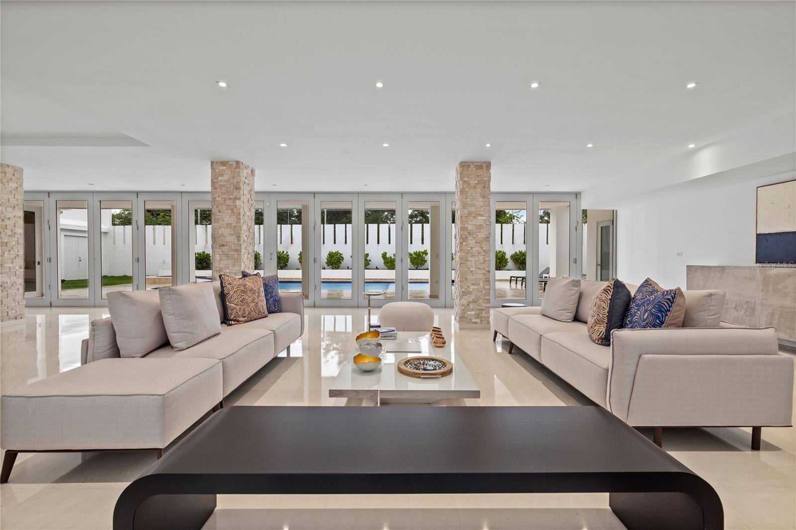 LA VILLA DE TORRIMAR