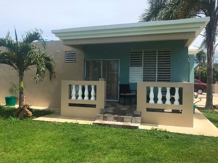 MORA, CASA EN ISABELA, PUERTO RICO