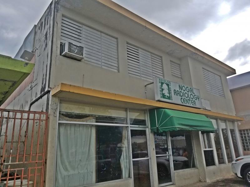 LOMAS VERDES, LOCAL Y APARTAMENTO EN BAYAMON, PUERTO RICO