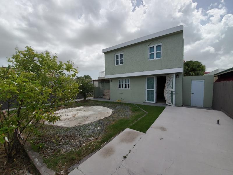 LEVITTOWN LAKES, CASA EN TOA BAJA, PUERTO RICO