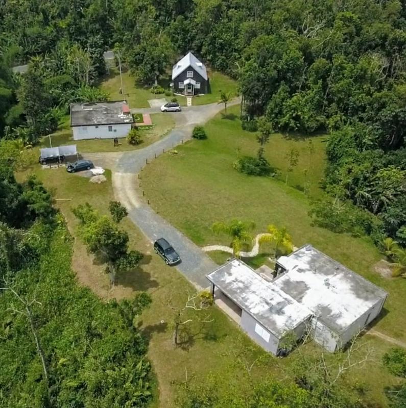 BO. MAMEYES, CASA EN UTUADO, PUERTO RICO