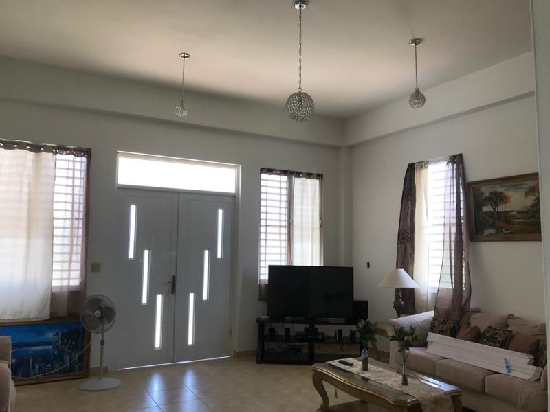 SAN ANTONIO, CASA EN QUEBRADILLAS, PUERTO RICO