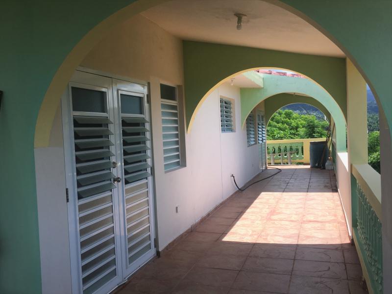 GUZMAN ABAJO, CASA EN RIO GRANDE, PUERTO RICO