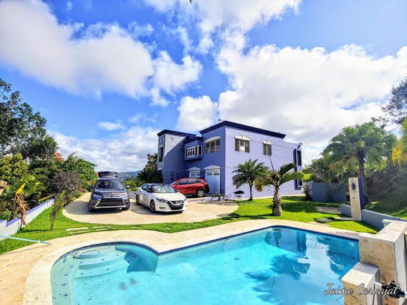 COLINAS DE MONTICELLO, CASA EN CIDRA, PUERTO RICO