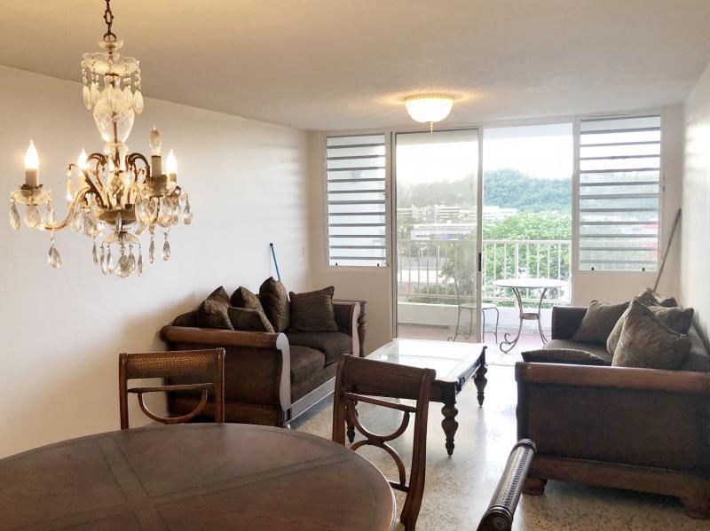 PARQUE SAN PATRICIO, APARTAMENTO EN GUAYNABO, PUERTO RICO