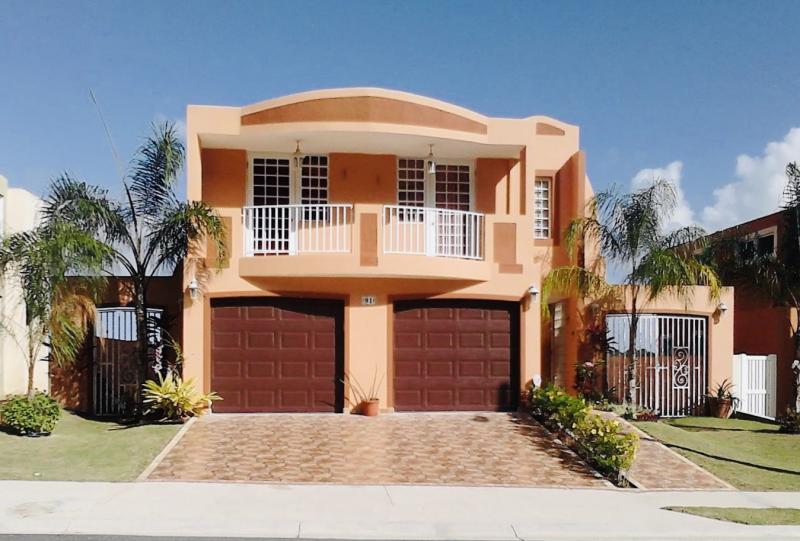 MIRADERO, CASA EN HUMACAO, PUERTO RICO