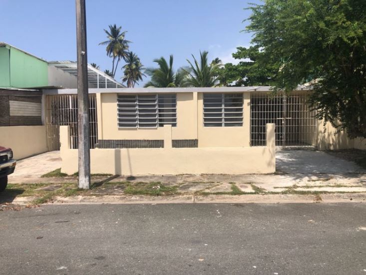 SAN DEMETRIO, CASA EN VEGA BAJA, PUERTO RICO