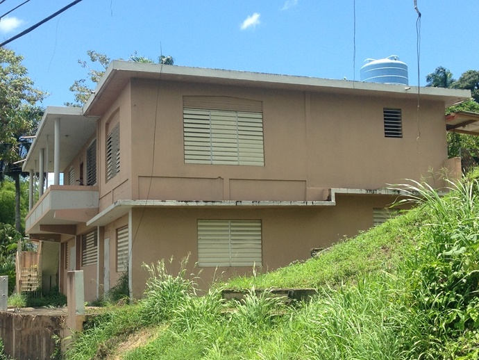 UNIBON, CASA EN MOROVIS, PUERTO RICO