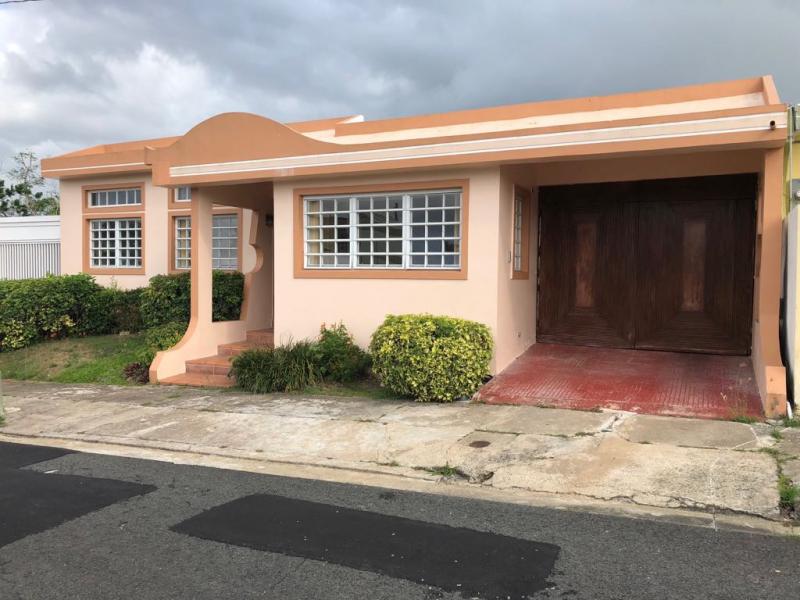 EXTENSION SANTA PAULA, CASA EN GUAYNABO, PUERTO RICO
