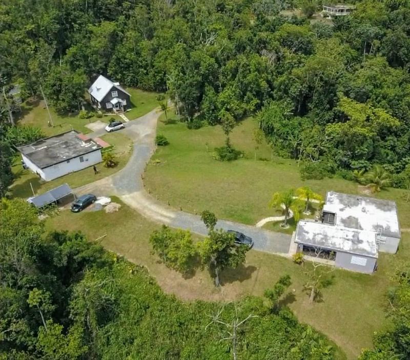 BO. MAMEYES, CASA EN UTUADO, PUERTO RICO