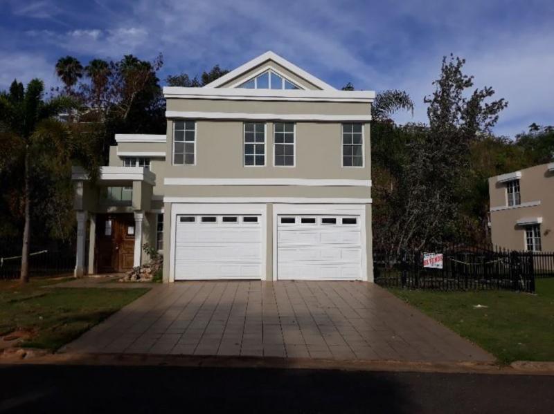 LOS VERSALLES, CASA EN MAYAGUEZ, PUERTO RICO
