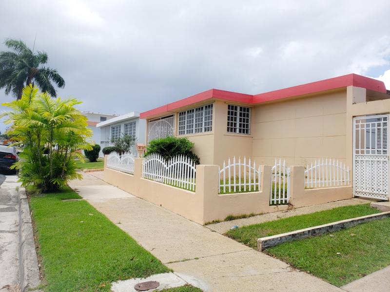 MUÑOZ RIVERA, CASA EN GUAYNABO, PUERTO RICO