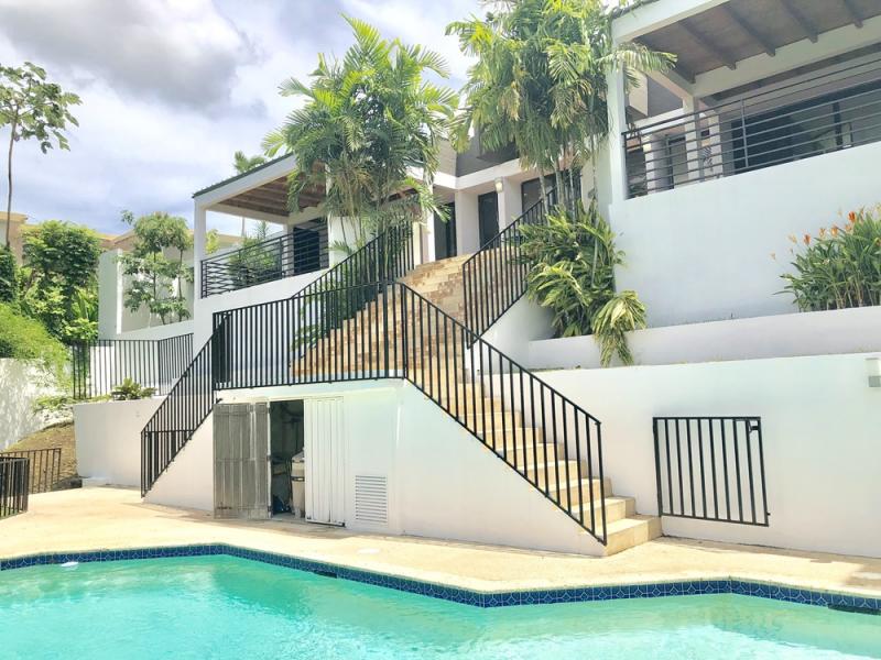 SUNSET HILLS, CASA EN GUAYNABO, PUERTO RICO