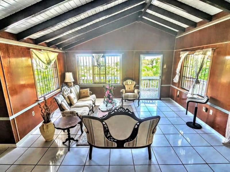 COLINAS DE LUQUILLO, CASA EN LUQUILLO, PUERTO RICO