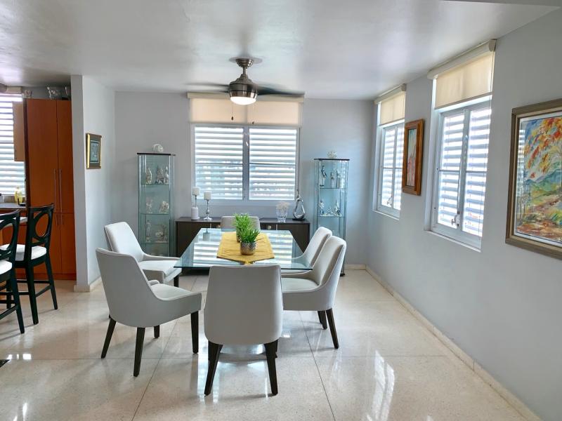 URB TINTILLO GARDENS, GUAYNABO,CASA